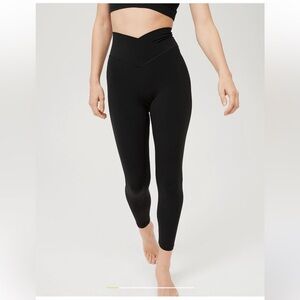 NWT Aerie Crossover Short Length Black Leggings
